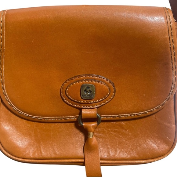 Elegant Orange Leather Crossbody Bag - Picture 2 of 6